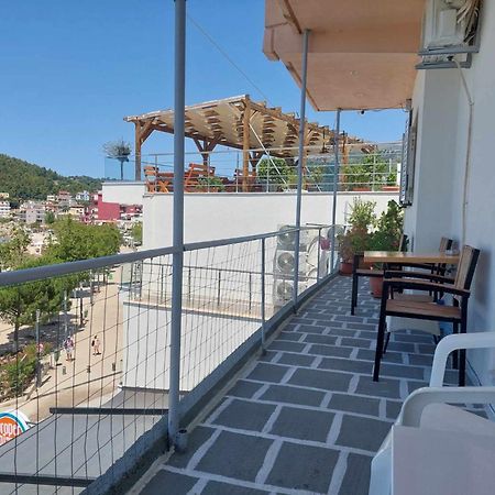 Veronika'S Apartment Himare Exteriör bild